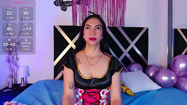 Snapshot of EvangelineBonet chatting on October 31, 2025, 12:39 pm EvangelineBonet online show from October 31, 2025, 12:39 pm