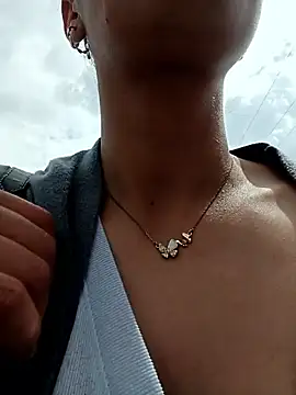 Jade 1-9 online show from October 8, 2025, 7:00 pm