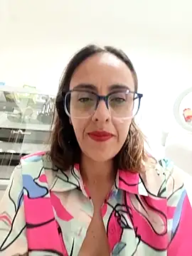 Jade 1-9 online show from October 14, 2025, 8:20 pm