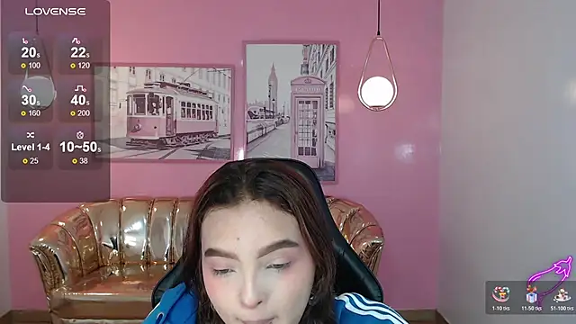 mia foster t online show from November 21, 2025, 12:48 pm