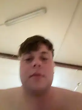 hhxxx12 online show from October 1, 2025, 8:37 pm