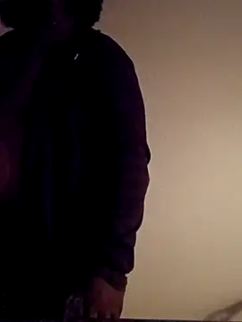 Snapshot of Big_Dick321 chatting on October 10, 2025, 12:09 am Big Dick321 online show from October 10, 2025, 12:09 am