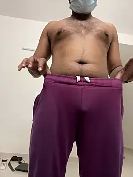 Snapshot of itsmemr-09 chatting on March 1, 2026, 5:04 pm itsmemr-09 online show from March 1, 2026, 5:04 pm