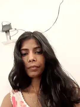 zoya your online show from October 7, 2025, 4:20 am