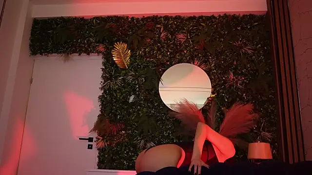 sisi von dee online show from April 14, 2026, 7:53 pm