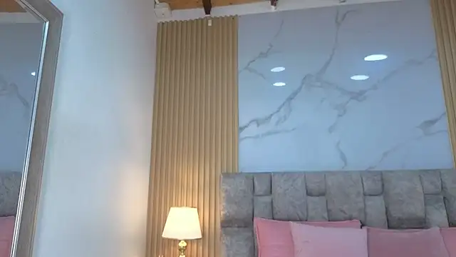 angel  kiss online show from March 3, 2026, 11:38 am