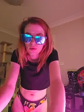 lonely Cosplay chick online show from November 2, 2025, 1:13 pm