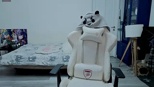 Snapshot of xAlisontiny chatting on November 18, 2025, 10:14 pm xAlisontiny online show from November 18, 2025, 10:14 pm