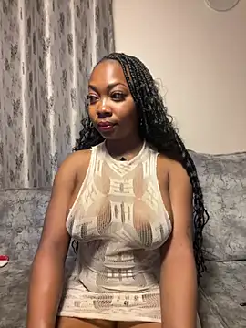 cocoluvx online show from February 27, 2026, 2:00 am