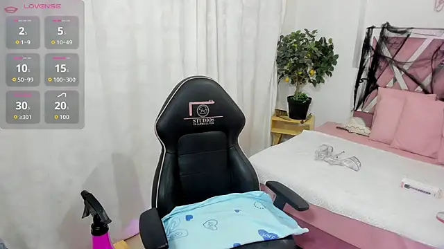 HISIS TAY online show from October 21, 2025, 11:44 am