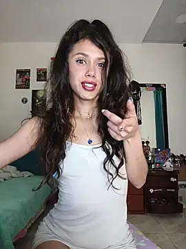 caramel doll   online show from October 29, 2025, 12:24 am