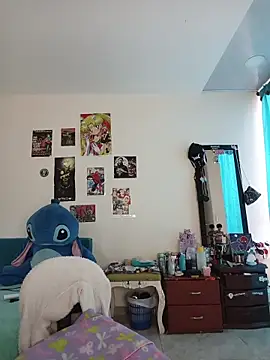 caramel doll   online show from November 7, 2025, 7:03 pm