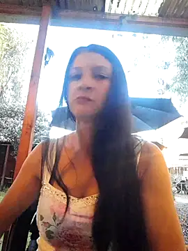 Snapshot of Lesli_14 chatting on November 8, 2025, 10:30 pm Lesli 14 online show from November 8, 2025, 10:30 pm