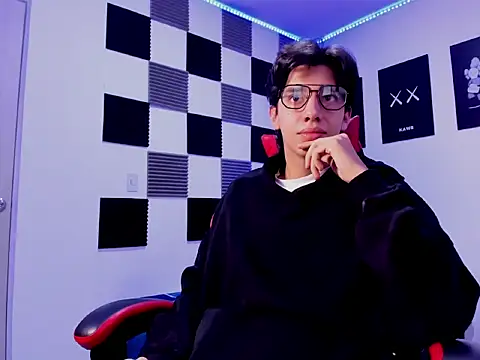 jeycobb online show from October 15, 2025, 11:32 am