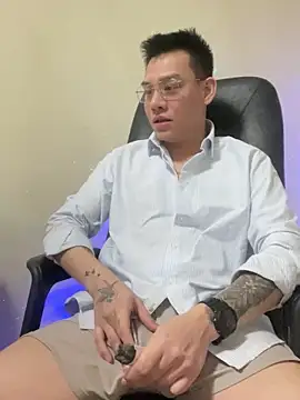 latava online show from December 14, 2025, 7:07 pm