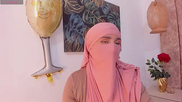  alishaa c online show from October 27, 2025, 8:02 pm