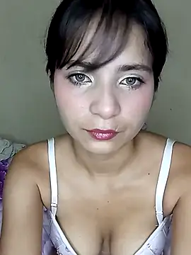 Snapshot of Angeli_as chatting on October 10, 2025, 1:15 am Angeli as online show from October 10, 2025, 1:15 am