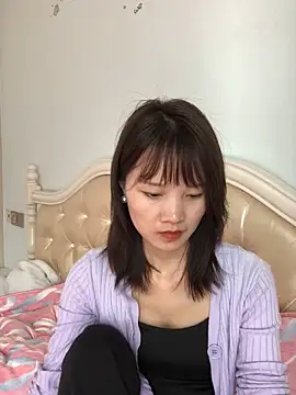 Mile-m online show from April 15, 2026, 5:25 am