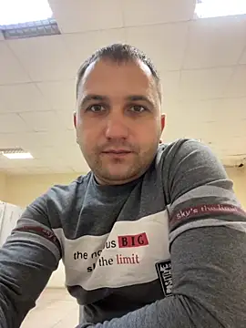 Mahrovmaxim online show from October 12, 2025, 6:01 am