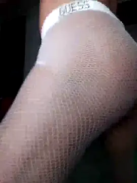 Angelita culona online show from November 22, 2025, 6:45 am