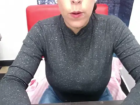 dalilah pervertt online show from December 20, 2025, 2:35 pm