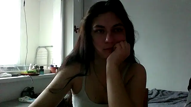 Twolatte1520 online show from December 2, 2025, 7:57 am