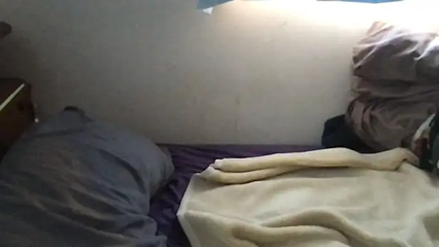 aooya online show from November 18, 2025, 10:36 pm