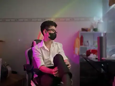 Wuza-H online show from October 13, 2025, 9:09 am