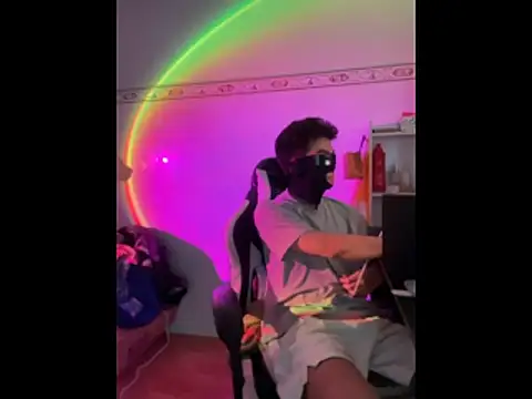 Wuza-H online show from October 26, 2025, 3:51 pm