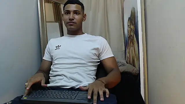 drake cerra online show from October 5, 2025, 3:27 am