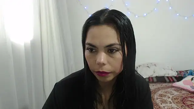 ms megan shadow online show from December 18, 2025, 8:15 pm