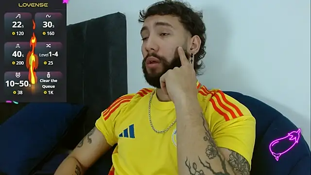 angel kyrozz online show from December 23, 2025, 2:09 am