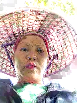 sumaybae online show from October 17, 2025, 1:20 am