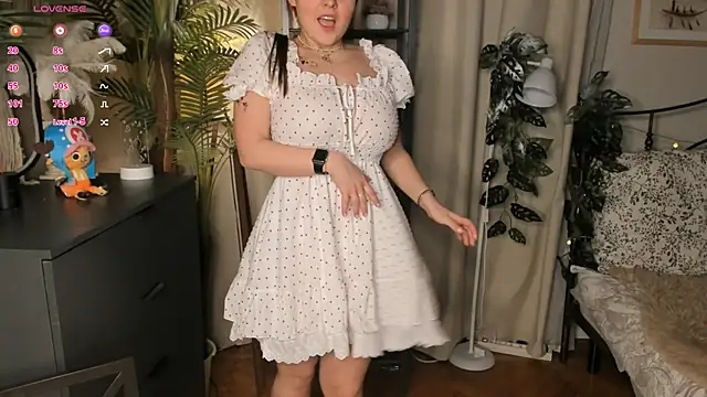 ThelmaJusto online show from February 21, 2026, 3:35 pm