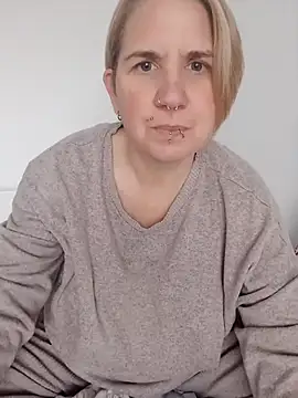 LaceyWestxx online show from October 7, 2025, 10:34 am