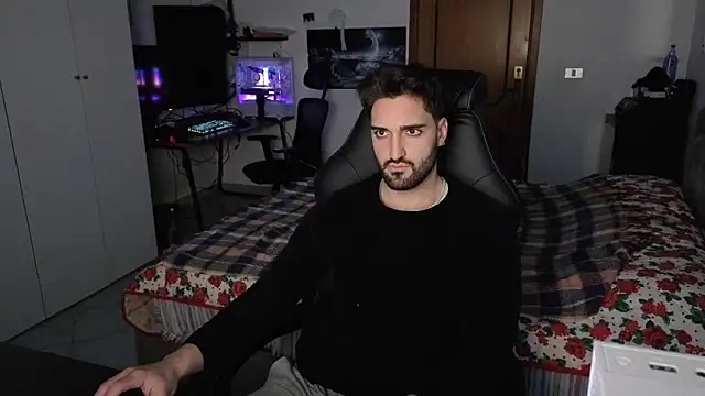 Al3xox02 online show from February 2, 2026, 4:38 pm