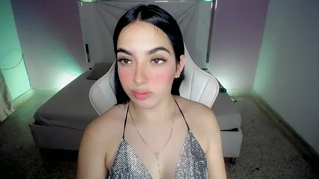 cielooo  online show from November 5, 2025, 8:42 pm