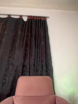 AlannaDollx online show from February 22, 2026, 7:23 pm