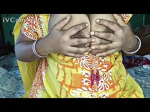 Snapshot of Shiyalsen chatting on October 9, 2025, 8:56 am Shiyalsen online show from October 9, 2025, 8:56 am