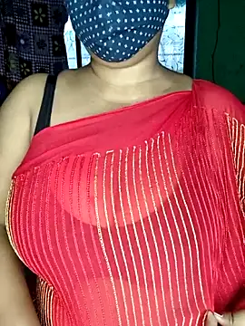 Snapshot of Shiyalsen chatting on October 26, 2025, 12:27 am Shiyalsen online show from October 26, 2025, 12:27 am