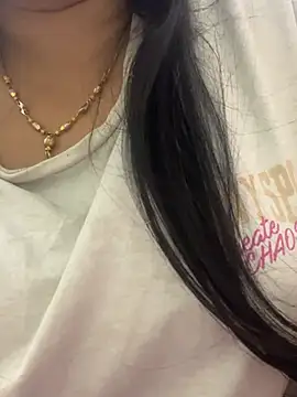 Snapshot of Hot_Meadow chatting on March 1, 2026, 2:52 pm Hot Meadow online show from March 1, 2026, 2:52 pm