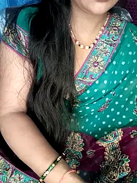 Rashmi 011 online show from April 17, 2026, 11:52 pm