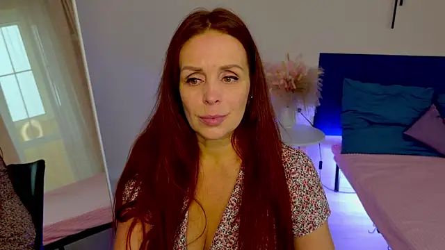 Alexis Lovely online show from October 21, 2025, 5:19 am