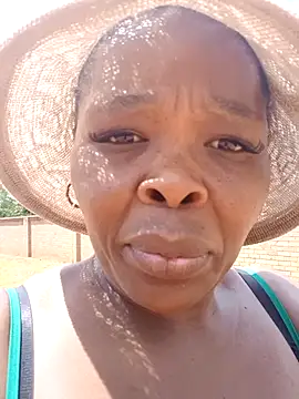 Snapshot of Bigboobsbooty chatting on March 2, 2026, 11:39 am Bigboobsbooty online show from March 2, 2026, 11:39 am