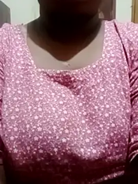 ayesha0001122 online show from December 17, 2025, 11:16 am