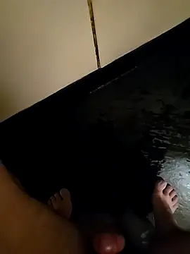 Snapshot of Pereya0 chatting on October 5, 2025, 6:39 pm Pereya0 online show from October 5, 2025, 6:39 pm