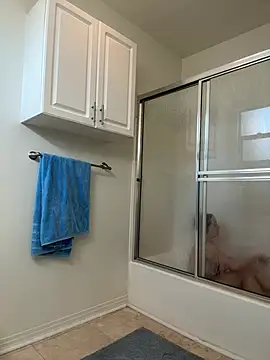 MalibuMilfy online show from January 15, 2026, 5:27 pm