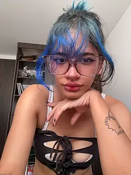 sukulaurens online show from April 2, 2026, 3:53 pm