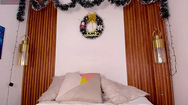 Snapshot of JackFrosst chatting on December 14, 2025, 12:21 pm JackFrosst online show from December 14, 2025, 12:21 pm