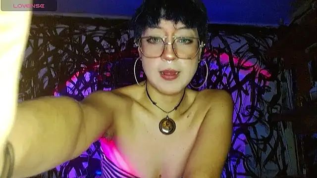 zora blue777 online show from December 13, 2025, 11:54 pm